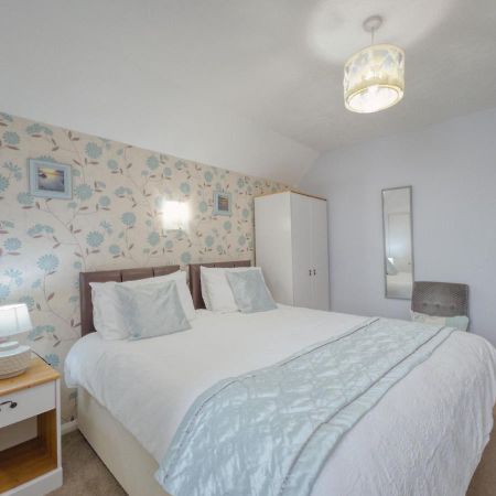 Apartment 7 - 1 Bedroom Sea Front Location - Step Free Access From Rear - Free Parking Paignton Dış mekan fotoğraf
