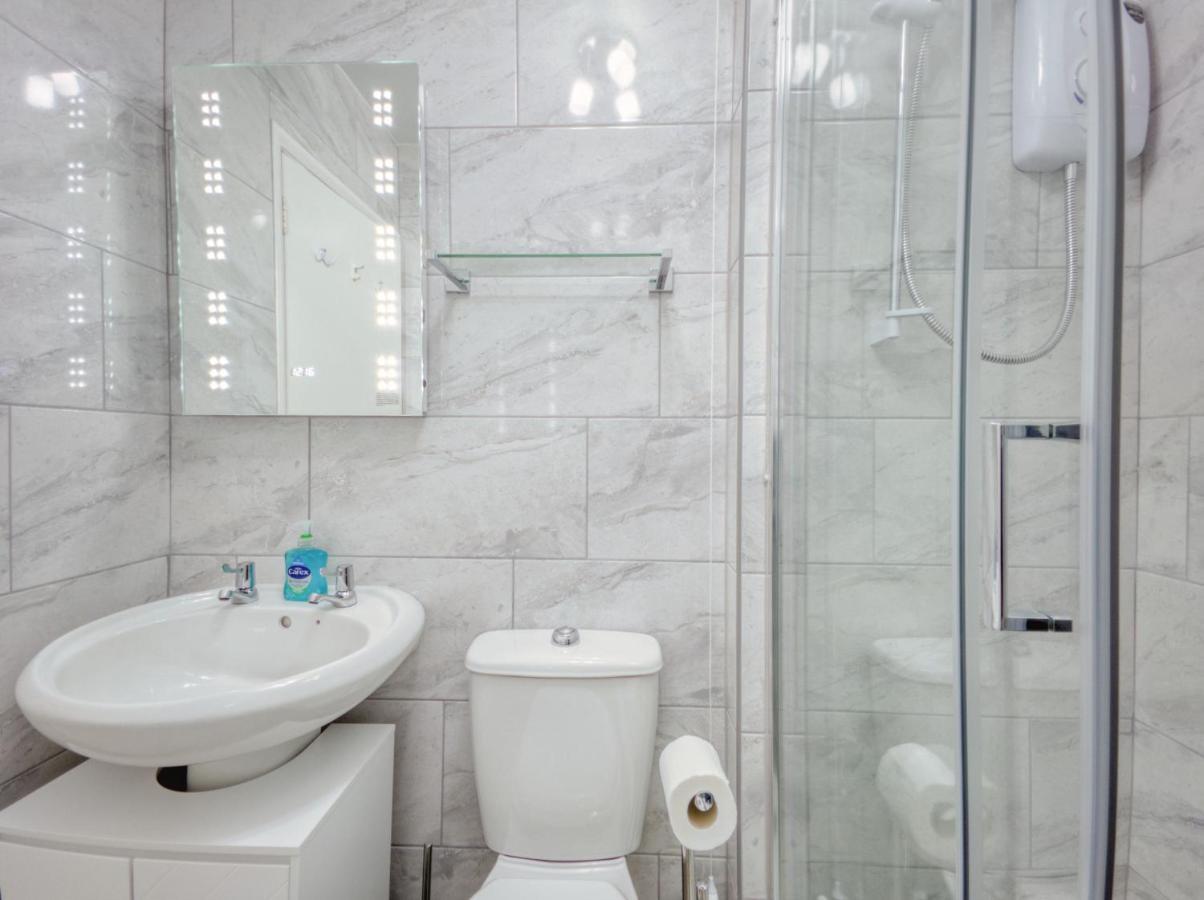 Apartment 7 - 1 Bedroom Sea Front Location - Step Free Access From Rear - Free Parking Paignton Dış mekan fotoğraf